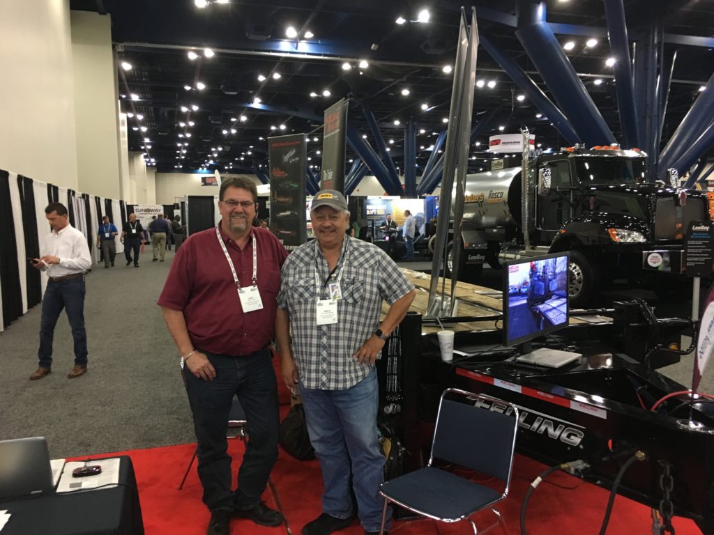 GaryKnudsen Worldof Apshalt 2018 Felling Trailers with Customer