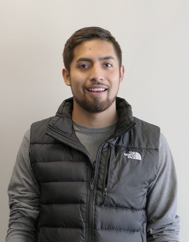 Mauricio "Jr" Perez